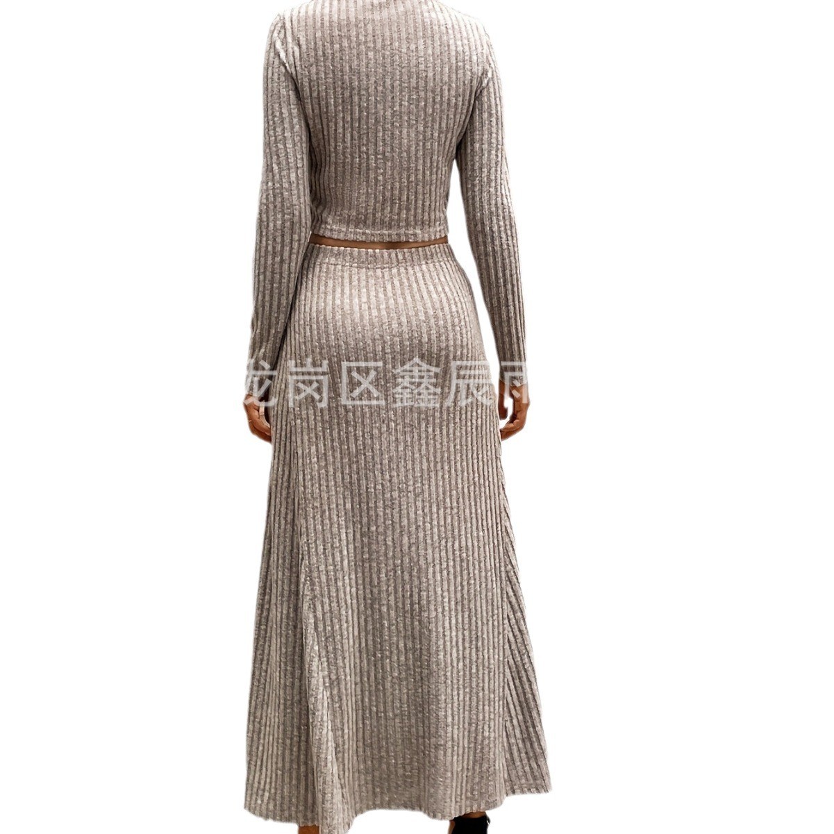 Зимний женский комплект из 2 п – обзор и цена Winter Clothing For Women